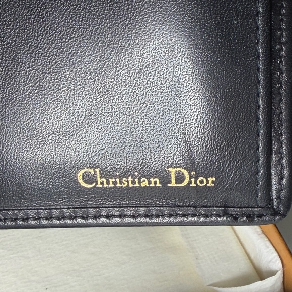 Authentic black Christian Dior Black Calfskin unisex Wallet with COA. - Picture 5 of 17